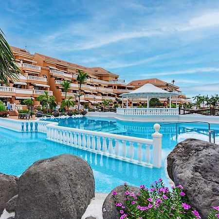 Royal Garden - 2 Bedroom Плая-де-лас-Америкас Экстерьер фото