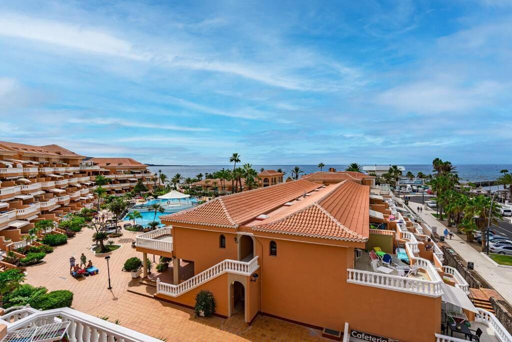 Royal Garden - 2 Bedroom Плая-де-лас-Америкас Экстерьер фото